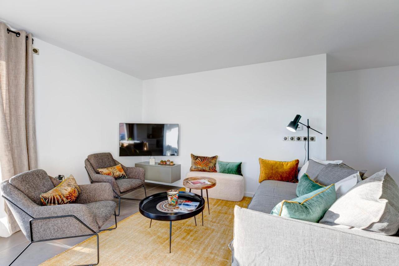 Serenity - 3 Bedroom Top Floor Apartment Parking & Lake View Terrace Άννεσι Εξωτερικό φωτογραφία