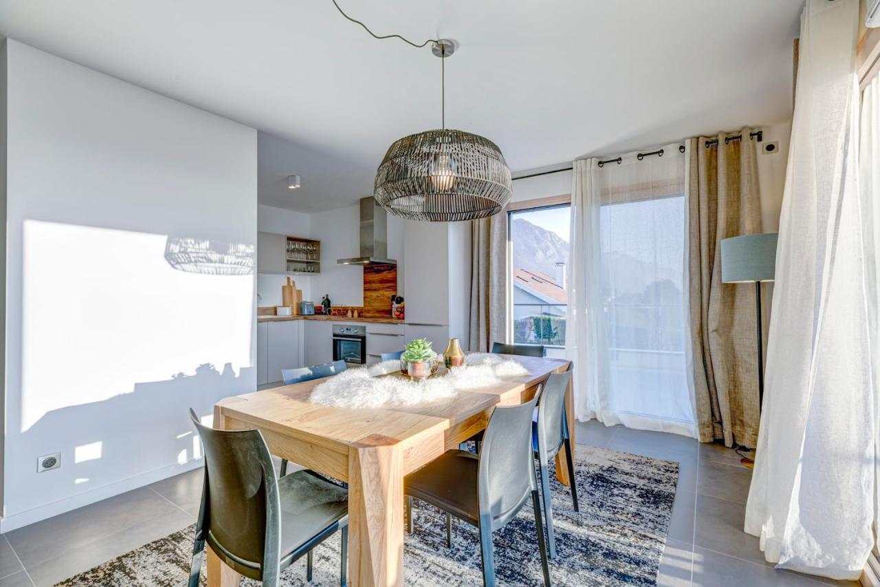 Serenity - 3 Bedroom Top Floor Apartment Parking & Lake View Terrace Άννεσι Εξωτερικό φωτογραφία